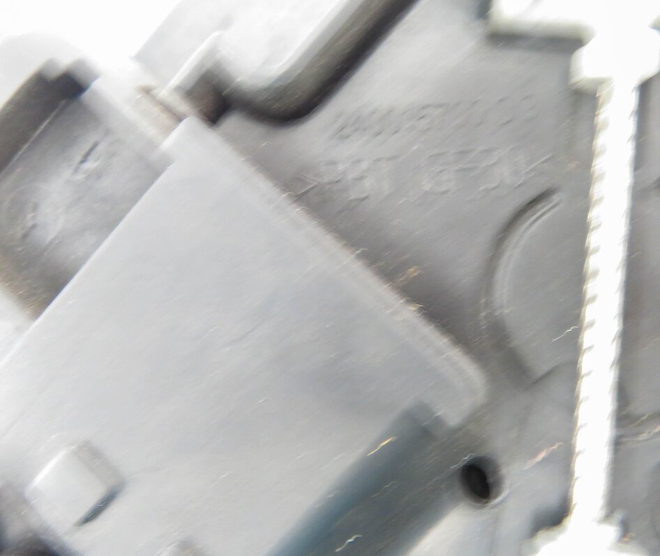 Thumbnail 6: 07-19 LR2 LR3 LR4 RANGE ROVER SPORT EVOQUE - RIGHT REAR DOOR LOCK LATCH ACTUATOR