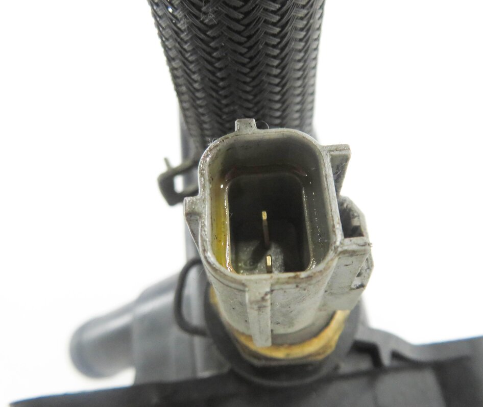 Thumbnail 9: 2013 RANGE ROVER EVOQUE (L538) 2.0L TURBO ENGINE WATER OUTLET THERMOSTAT HOUSING