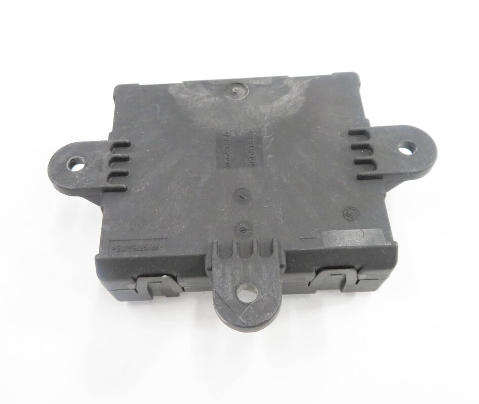 Thumbnail 6: 2013 RANGE ROVER EVOQUE (L538) RIGHT REAR DOOR CONTROL MODULE