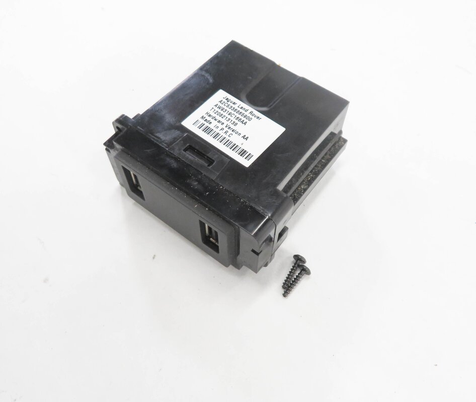 2013 RANGE ROVER EVOQUE (L538) AUX AUXILIARY MEDIA USB PORT INTERFACE MODULE