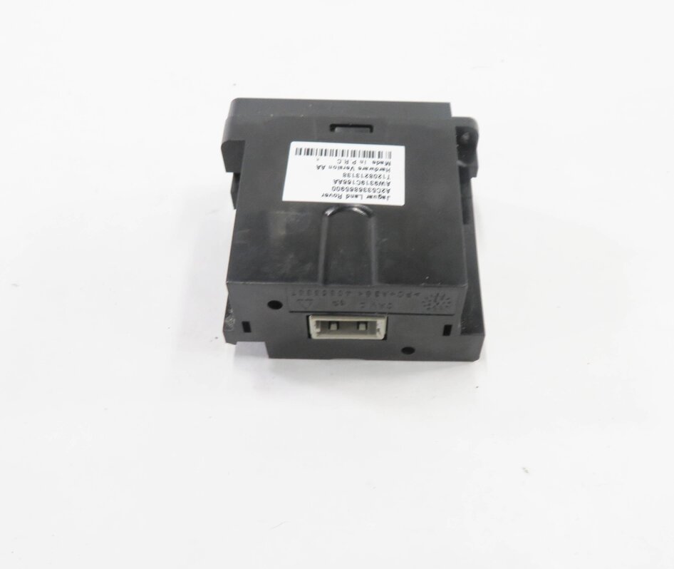 Thumbnail 5: 2013 RANGE ROVER EVOQUE (L538) AUX AUXILIARY MEDIA USB PORT INTERFACE MODULE