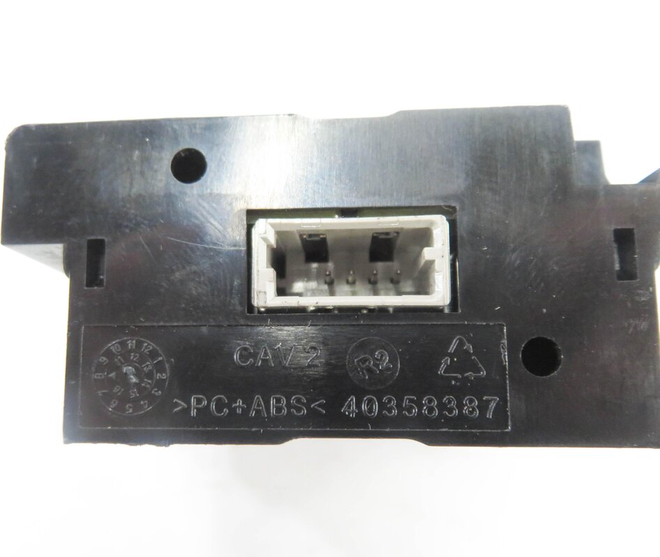 Thumbnail 8: 2013 RANGE ROVER EVOQUE (L538) AUX AUXILIARY MEDIA USB PORT INTERFACE MODULE