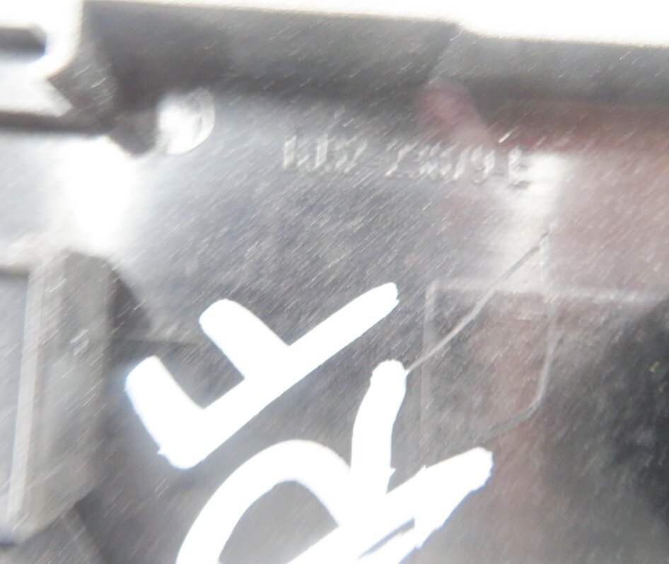 Thumbnail 7: 2013 RANGE ROVER EVOQUE (L538) RIGHT FRONT PASSENGER DOOR POWER WINDOW SWITCH
