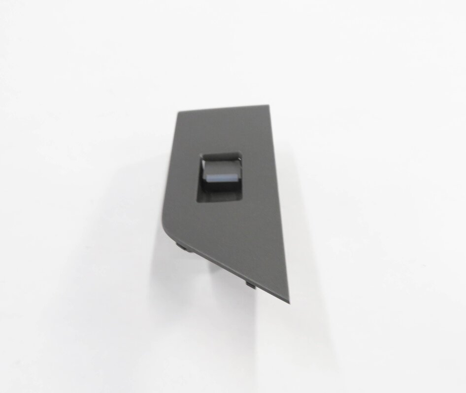 Thumbnail 5: 2013 RANGE ROVER EVOQUE (L538) RIGHT REAR DOOR POWER WINDOW SWITCH BUTTON