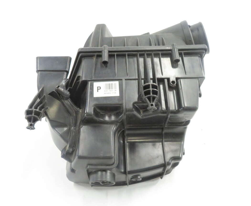 Thumbnail 5: 2012-2013 RANGE ROVER EVOQUE (L538) AIR FILTER BOX AIR CLEANER HOUSING