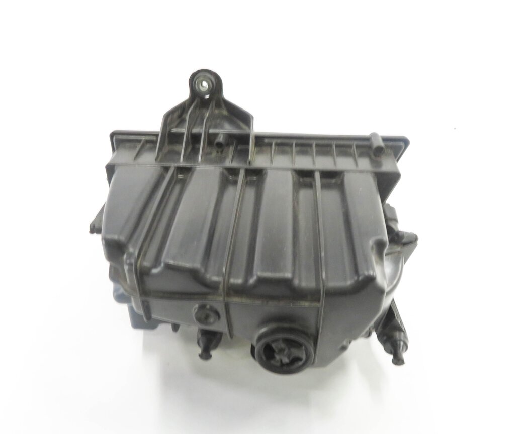 Thumbnail 6: 2012-2013 RANGE ROVER EVOQUE (L538) AIR FILTER BOX AIR CLEANER HOUSING