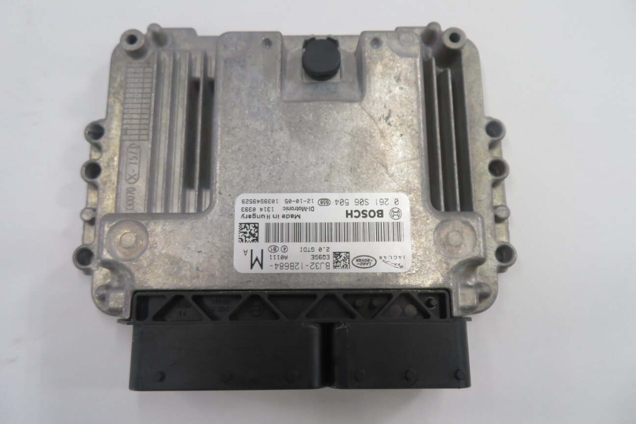 Thumbnail 4: 2013 RANGE ROVER EVOQUE (L538) 2.0T ENGINE FUSE BOX IMMOBILIZER MODULE KEY SET