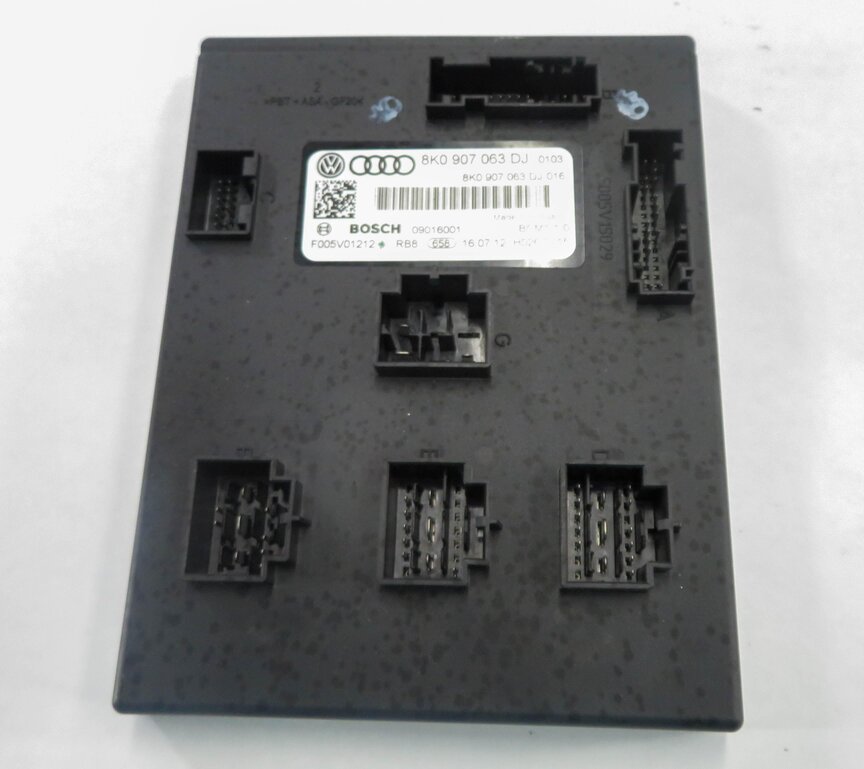 Thumbnail 4: 2013 AUDI S5 (B8 8T) 3.0L CGXC SUPERCHARGED ENGINE IMMOBILIZER MODULE KEY SET-7