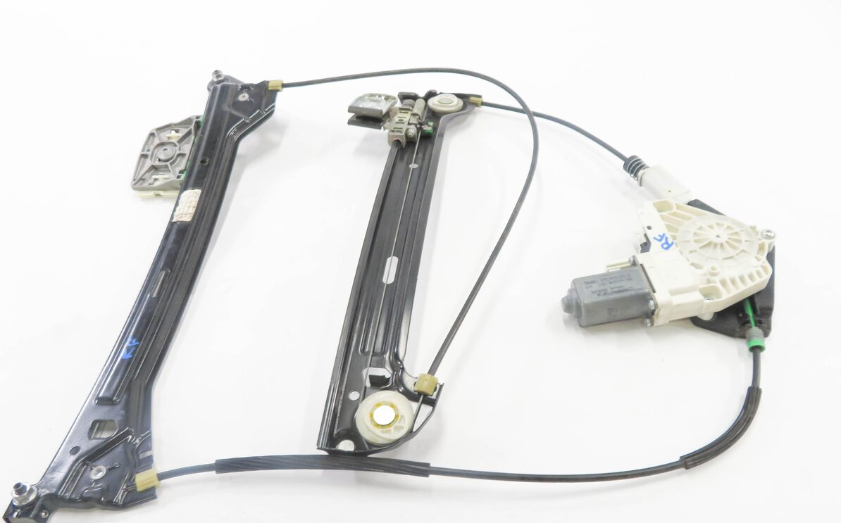 Thumbnail 2: 2013 AUDI S5 (B8 8T) RIGHT FRONT WINDOW REGULATOR w/ MOTOR