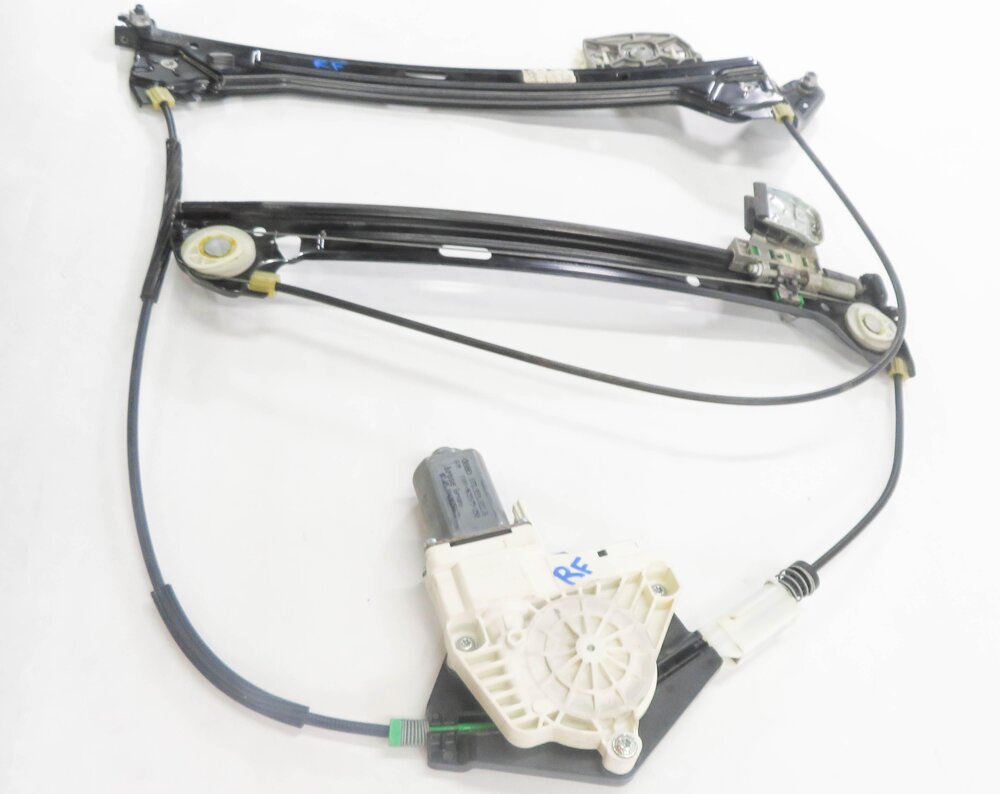Thumbnail 3: 2013 AUDI S5 (B8 8T) RIGHT FRONT WINDOW REGULATOR w/ MOTOR