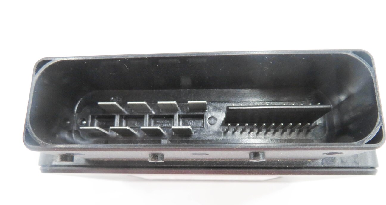 Thumbnail 8: 2013 AUDI S5 (B8 8T) PARKING BRAKE CONTROL MODULE