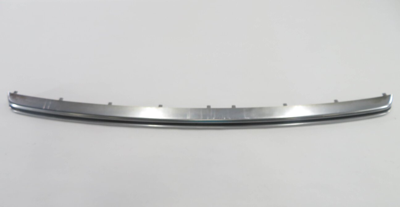 Thumbnail 2: 2013 AUDI S5 (B8 8T) REAR BUMPER TRIM STRIP (SILVER)