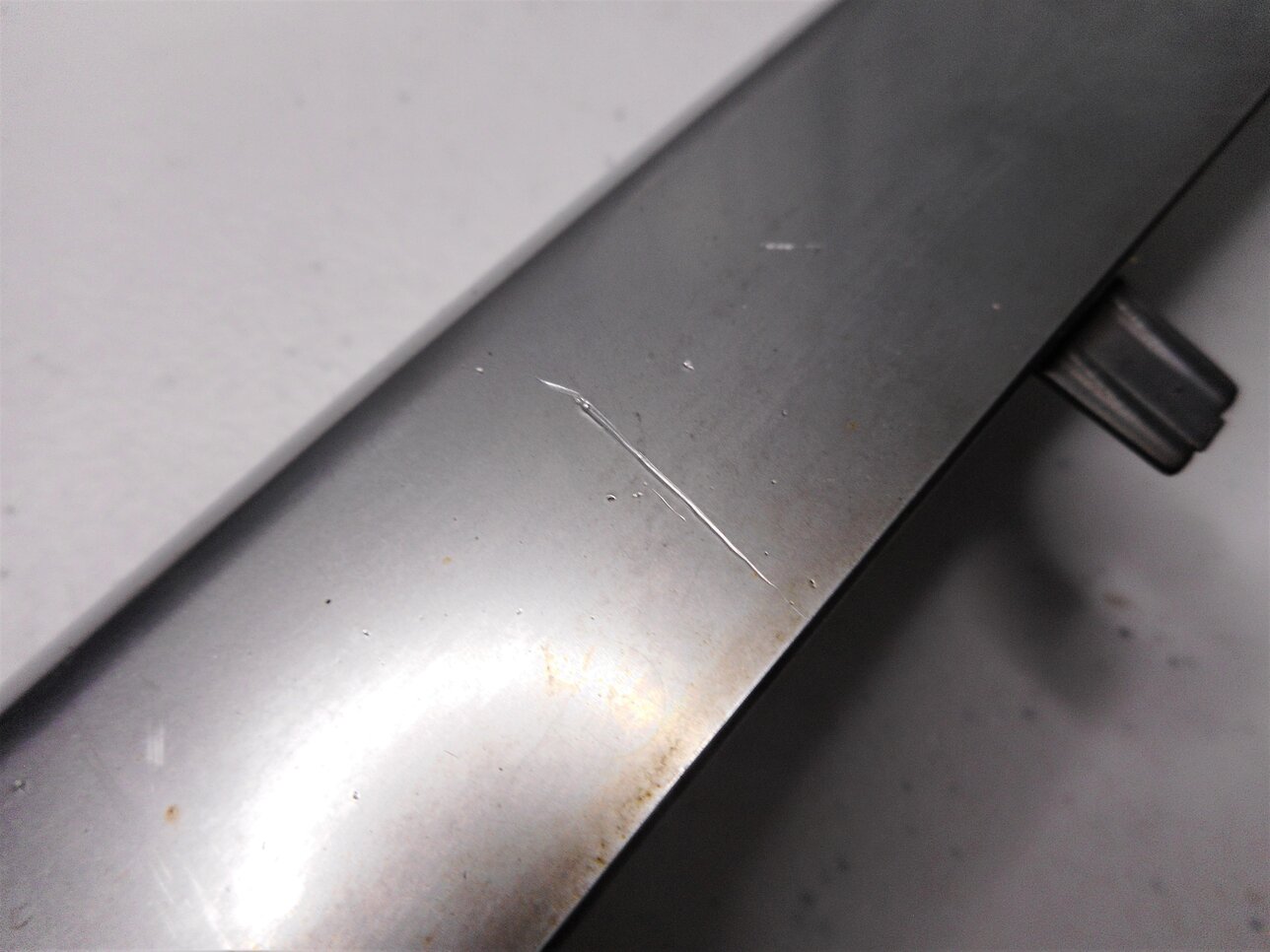 Thumbnail 6: 2013 AUDI S5 (B8 8T) REAR BUMPER TRIM STRIP (SILVER)