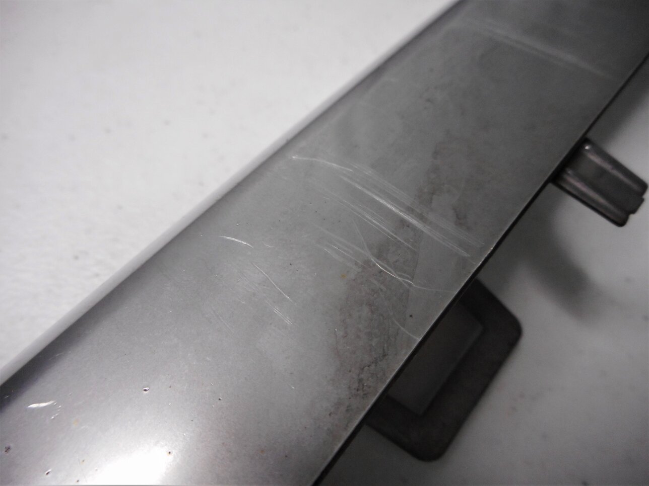 Thumbnail 8: 2013 AUDI S5 (B8 8T) REAR BUMPER TRIM STRIP (SILVER)