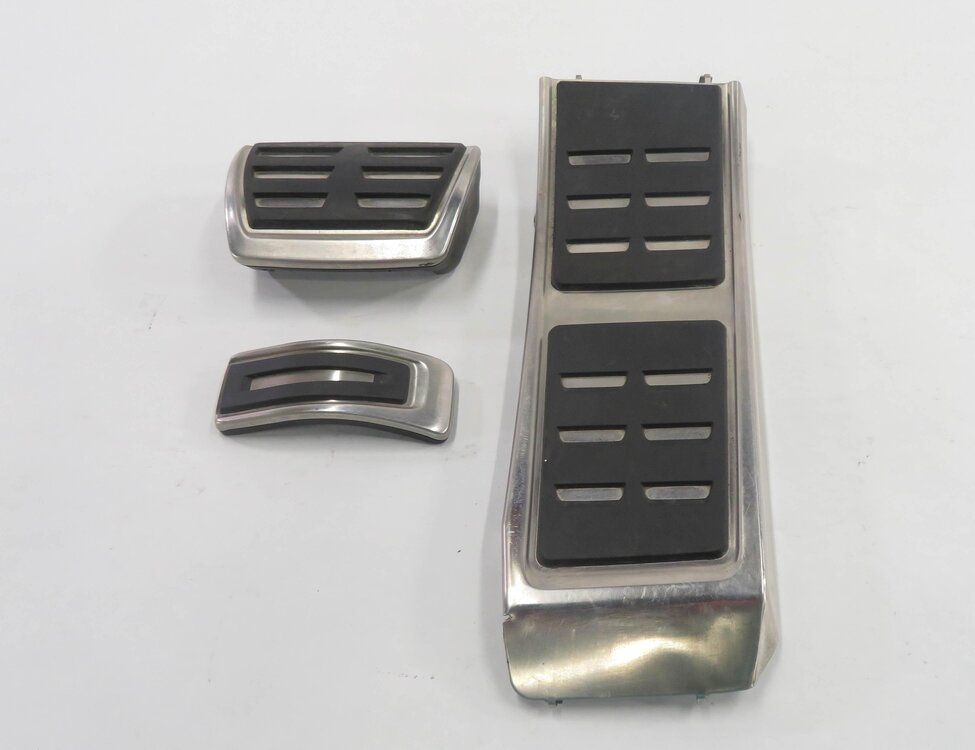 Thumbnail 2: 2013 AUDI S5 (B8 8T) GAS BRAKE DEAD FOOT PEDAL TRIM COVER SET-3