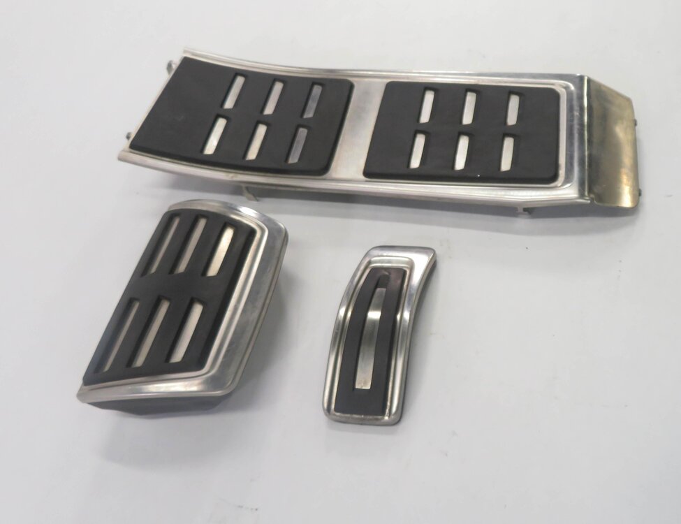 Thumbnail 3: 2013 AUDI S5 (B8 8T) GAS BRAKE DEAD FOOT PEDAL TRIM COVER SET-3