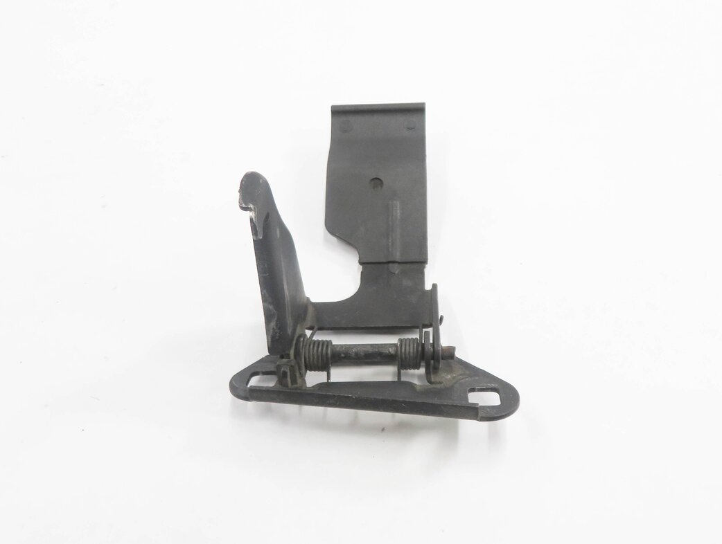 Thumbnail 2: 2010 RANGE ROVER SPORT (L320) FRONT HOOD SAFETY LATCH CATCH RELEASE HOOK LEVER