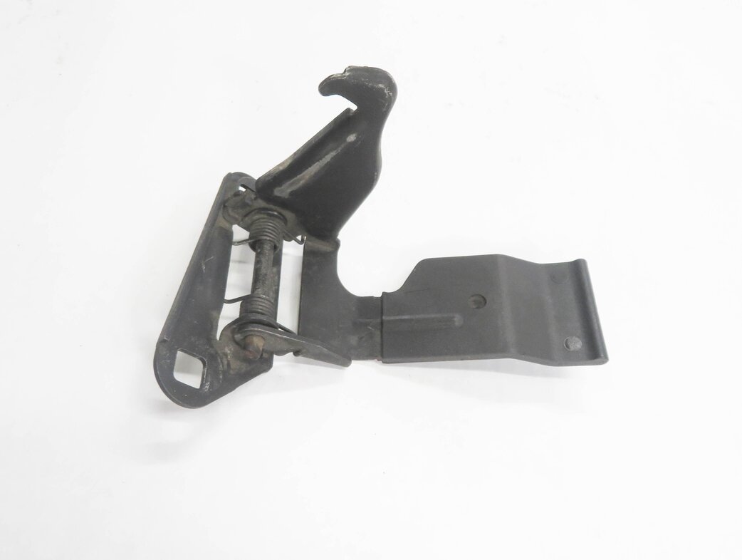 Thumbnail 3: 2010 RANGE ROVER SPORT (L320) FRONT HOOD SAFETY LATCH CATCH RELEASE HOOK LEVER