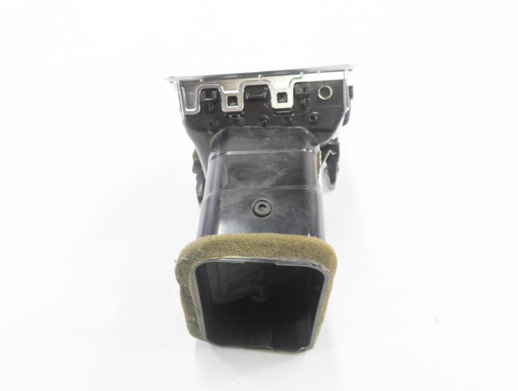 Thumbnail 5: 2010 RANGE ROVER SPORT (L320) RIGHT FRONT PASSENGER DASH HEATER A/C AIR VENT