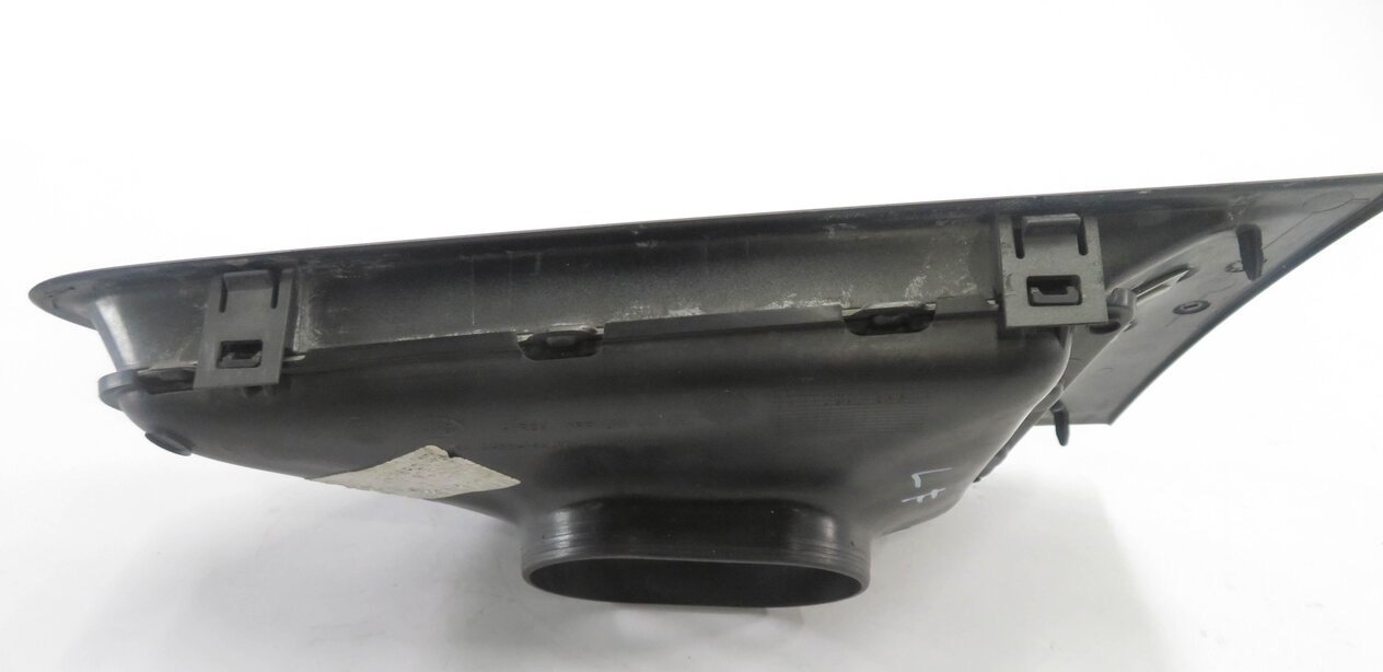 Thumbnail 5: 2010 RANGE ROVER SPORT (L320) SUPERCHARGED - RIGHT PASSENGER FENDER GRILLE TRIM