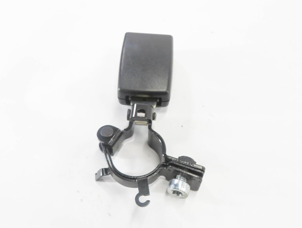 Thumbnail 5: 2010 RANGE ROVER SPORT (L320) REAR 2nd ROW SEAT - LEFT SEATBELT BUCKLE RECEIVER
