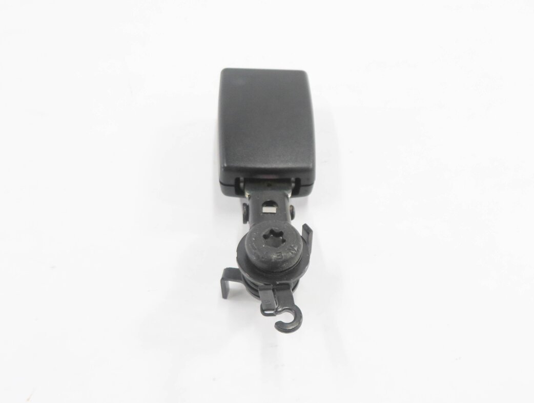Thumbnail 5: 2010 RANGE ROVER SPORT (L320) REAR 2nd ROW SEAT - RIGHT SEATBELT BUCKLE RECEIVER