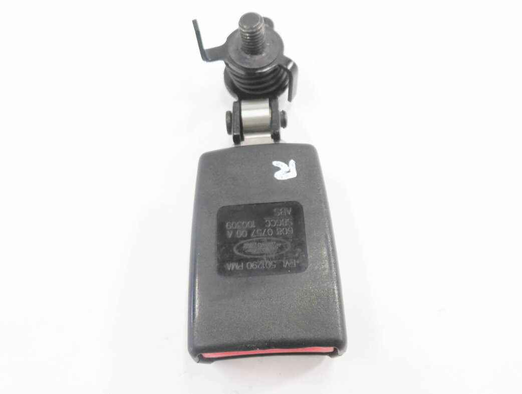 Thumbnail 6: 2010 RANGE ROVER SPORT (L320) REAR 2nd ROW SEAT - RIGHT SEATBELT BUCKLE RECEIVER