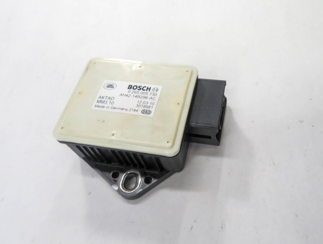 Thumbnail 3: 2010 RANGE ROVER SPORT (L320) YAW SPEED ROTATION TURN RATE STABILITY SENSOR