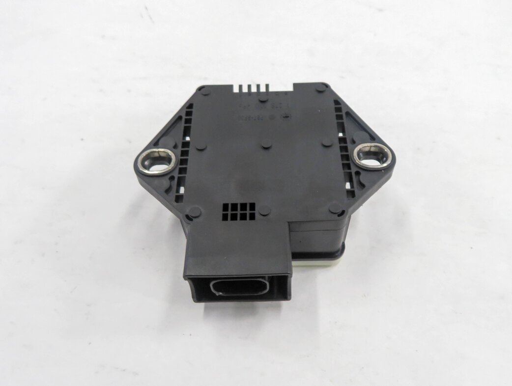 Thumbnail 5: 2010 RANGE ROVER SPORT (L320) YAW SPEED ROTATION TURN RATE STABILITY SENSOR