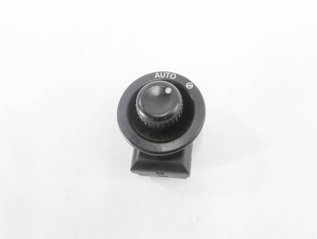 Thumbnail 3: 2010 RANGE ROVER SPORT (L320) STEERING ADJUSTMENT SWITCH