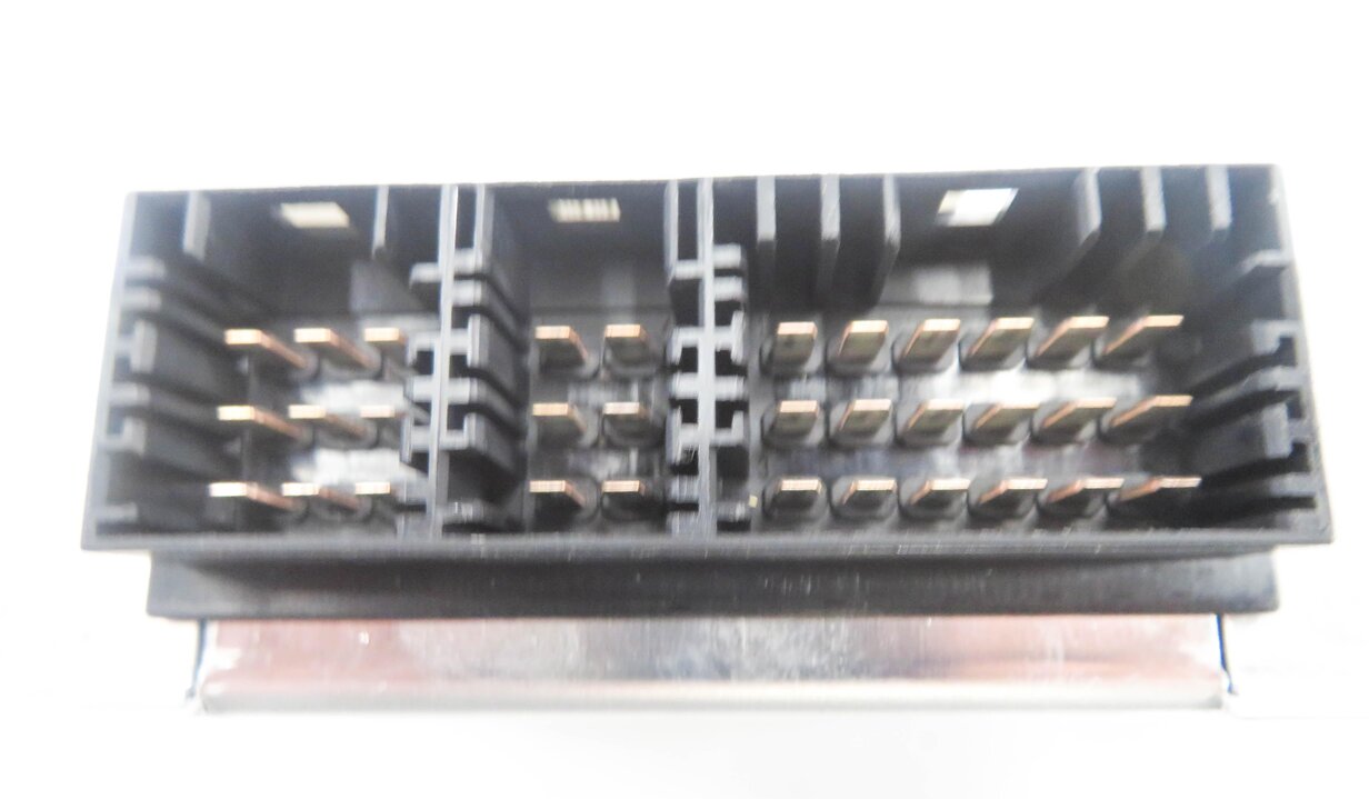 Thumbnail 8: 2010-2013 LAND ROVER LR4 / RANGE ROVER SPORT (L320 L322) TRANSFER CASE MODULE