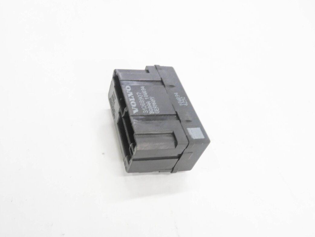 Thumbnail 3: 2010 RANGE ROVER SPORT (L320) FRONT HEATED SEAT CONTROL MODULE