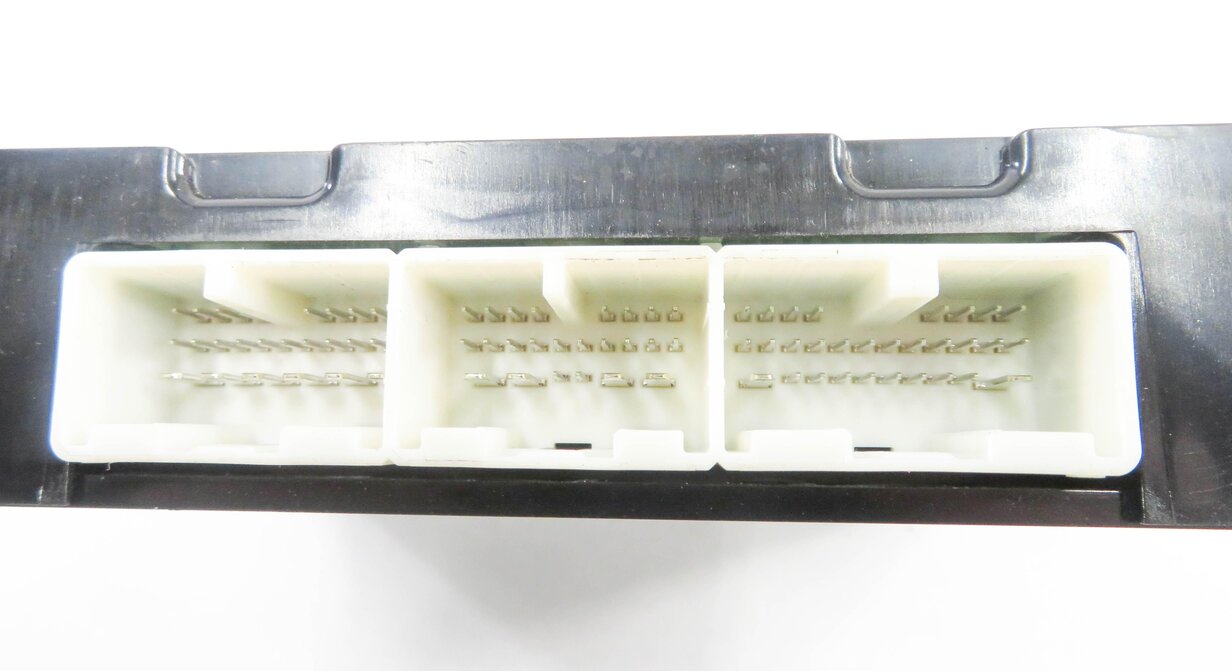 Thumbnail 8: 2010-2011 RANGE ROVER SPORT (L320) TEMPERATURE CONTROL CANBUS CONTROL MODULE