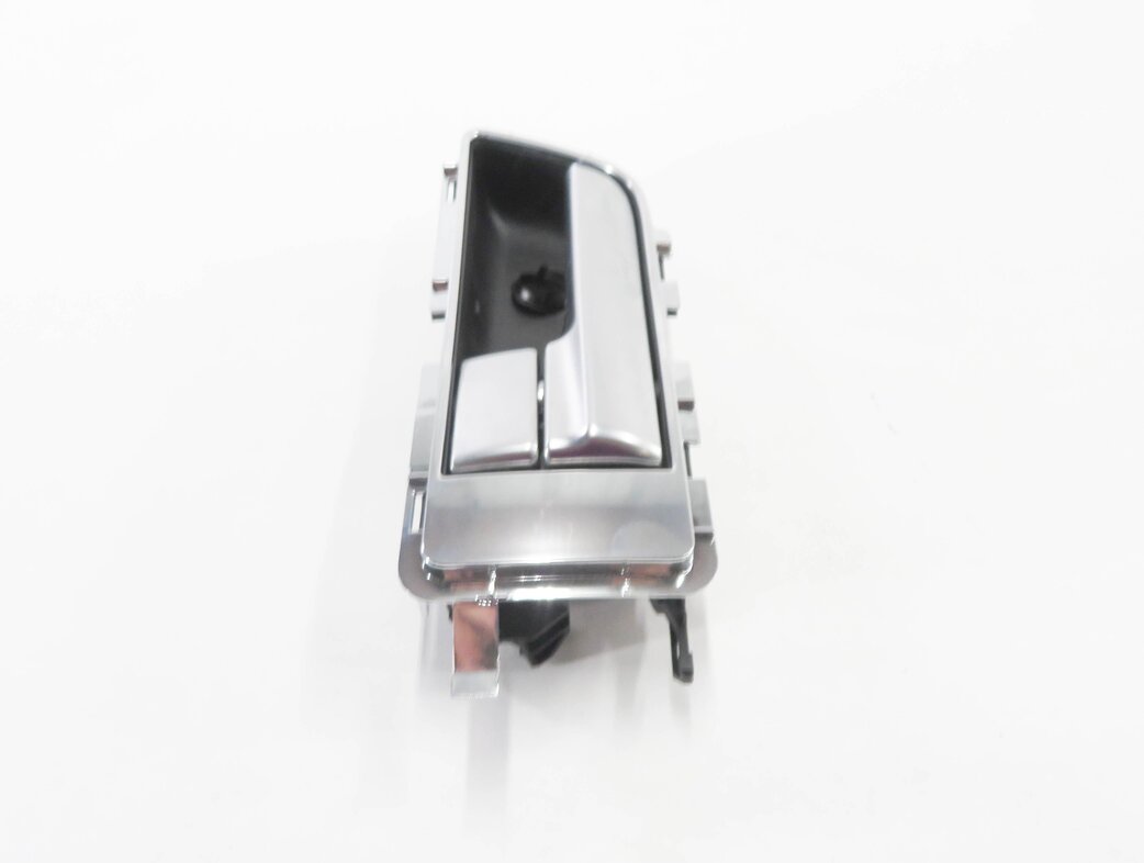 Thumbnail 5: 2010-2016 LR4 / RANGE ROVER SPORT (L320) LEFT REAR INTERIOR DOOR HANDLE
