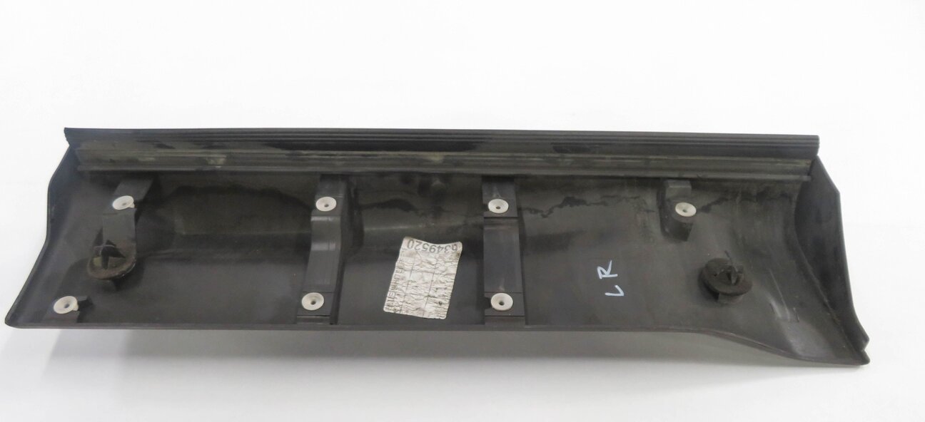 Thumbnail 6: 2010 RANGE ROVER SPORT (L320) LEFT SIDE REAR DOOR LOWER TRIM MOULDING PANEL