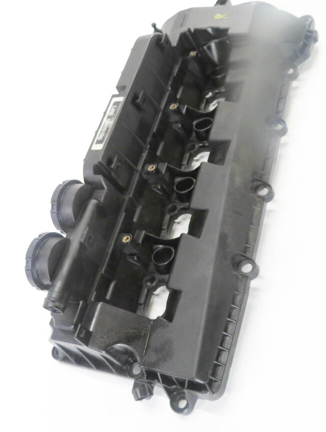 Thumbnail 4: 2010-2018 RANGE ROVER / SPORT (L320 L322 L494 L405) 5.0L V8 - RIGHT VALVE COVER