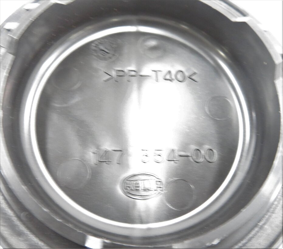 Thumbnail 5: 2008 MERCEDES CLS63 AMG (C219) LIGHT LAMP HEADLIGHT ACCESS COVER CAP
