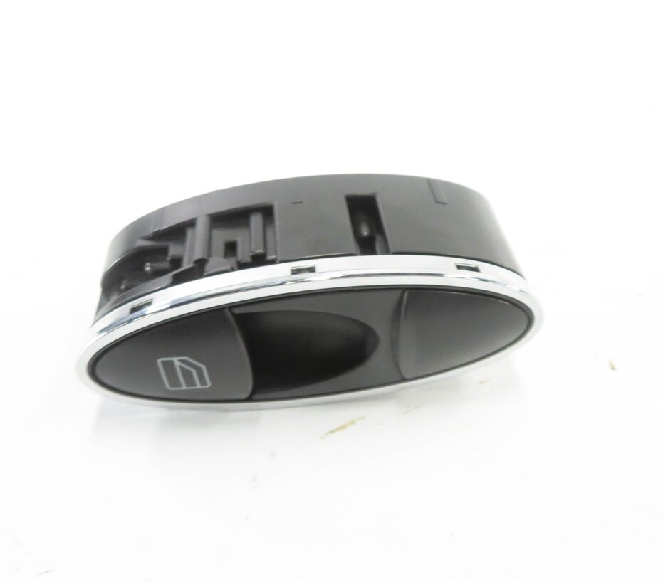 Thumbnail 2: 2008 MERCEDES CLS63 AMG (C219) LEFT REAR DOOR POWER WINDOW SWITCH BUTTON