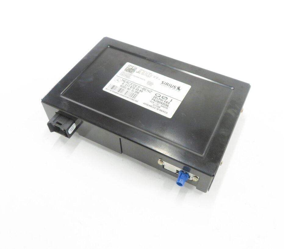 06-08 MERCEDES C350 E320 E350 GL320 GL450 ML350 CLS - SIRIUS SATELLITE RECEIVER