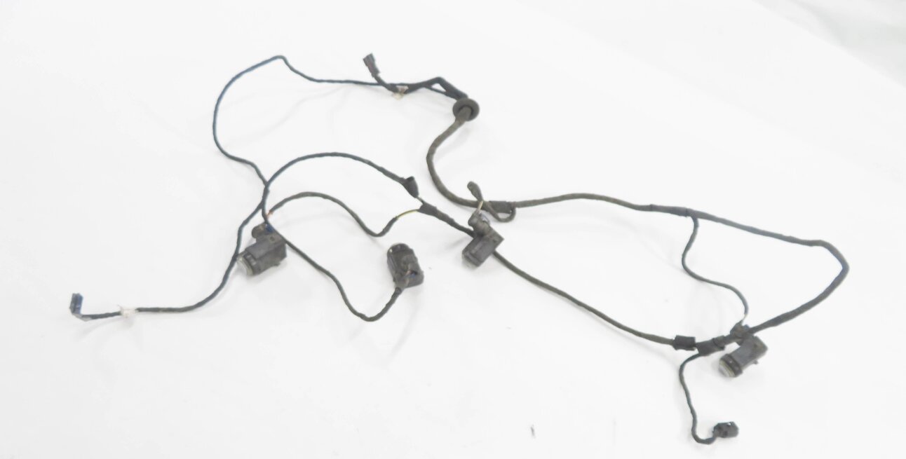 Thumbnail 1: 2008 MERCEDES CLS63 AMG (C219) REAR PDC PARK SENSOR SET w/ HARNESS (SILVER 775U)