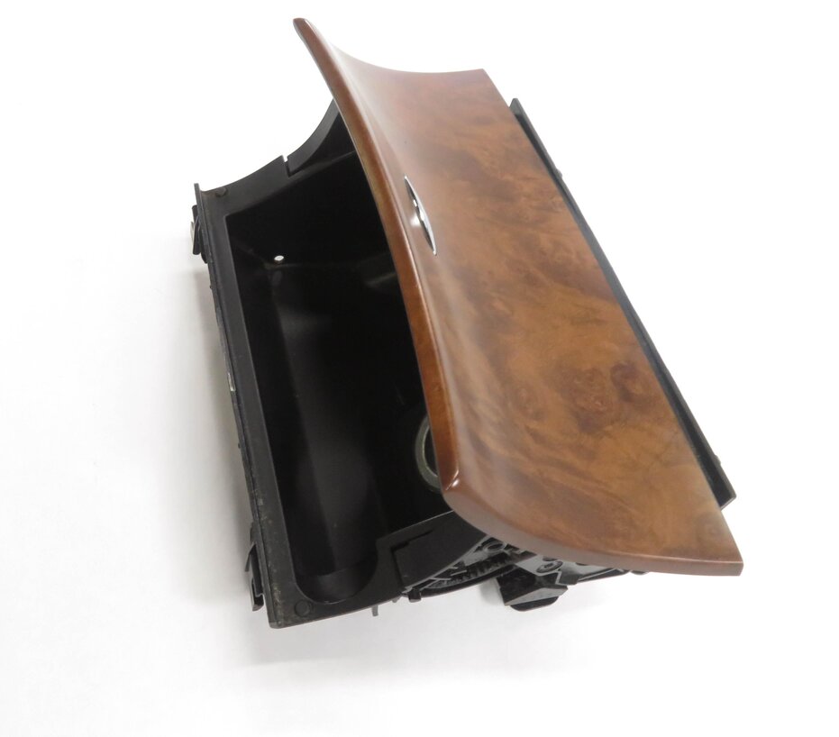 Thumbnail 4: 2008 MERCEDES CLS63 AMG (C219) FRONT CENTER CONSOLE ASH TRAY CUBBY (WALNUT WOOD)
