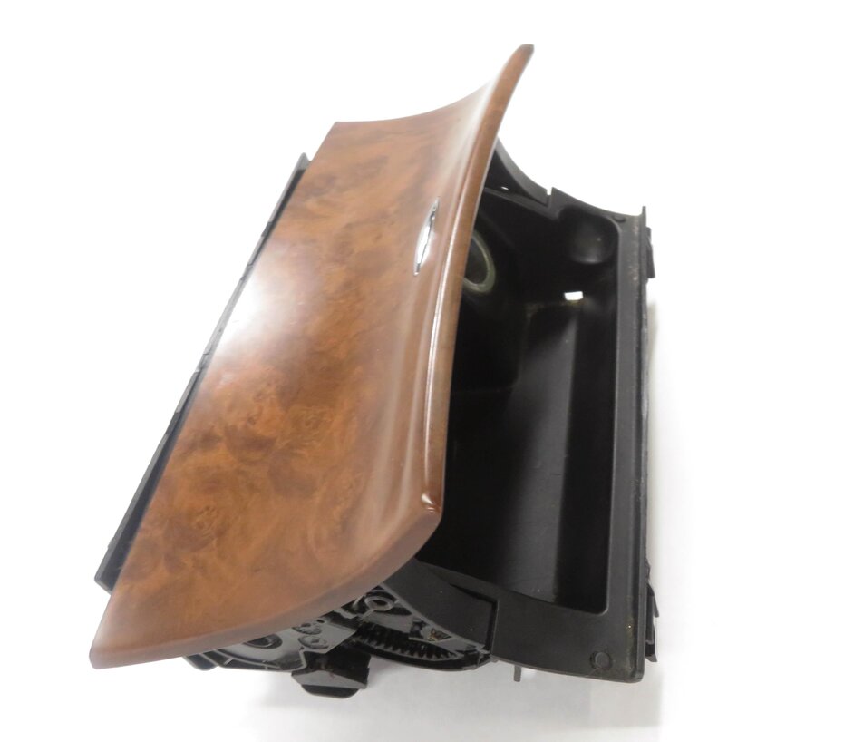 Thumbnail 5: 2008 MERCEDES CLS63 AMG (C219) FRONT CENTER CONSOLE ASH TRAY CUBBY (WALNUT WOOD)