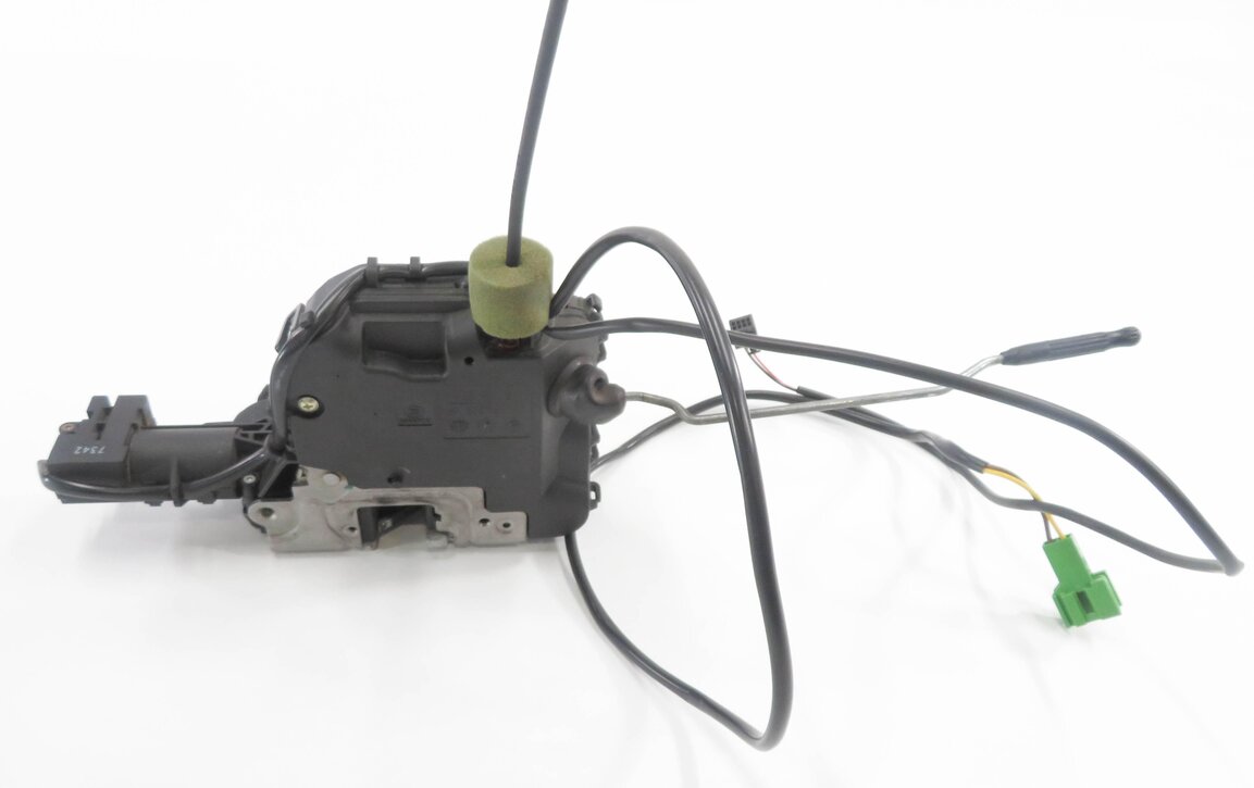 Thumbnail 5: 2006-2011 MERCEDES CLS500 CLS550 CLS63 CLS55 - RIGHT FRONT KEYLESS GO DOOR LATCH