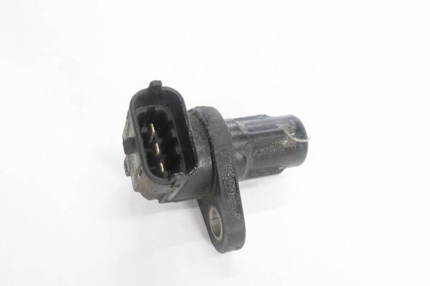 Thumbnail 3: 2008 MERCEDES CLS63 AMG (C219) 6.3L ENGINE - LEFT CAMSHAFT CAM POSITION SENSOR