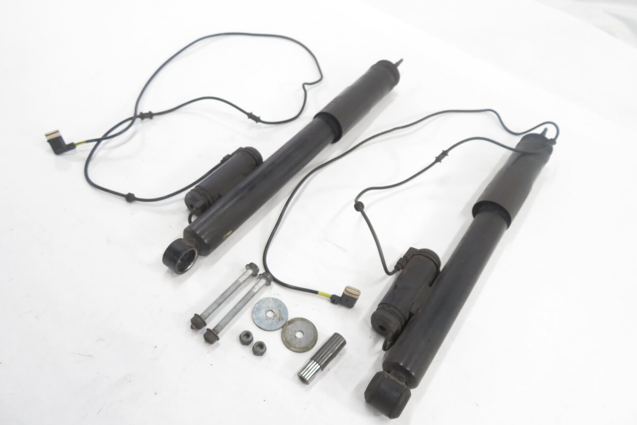 2008 MERCEDES CLS63 AMG (C219) LEFT & RIGHT REAR SUSPENSION VDC SHOCK STRUT SET