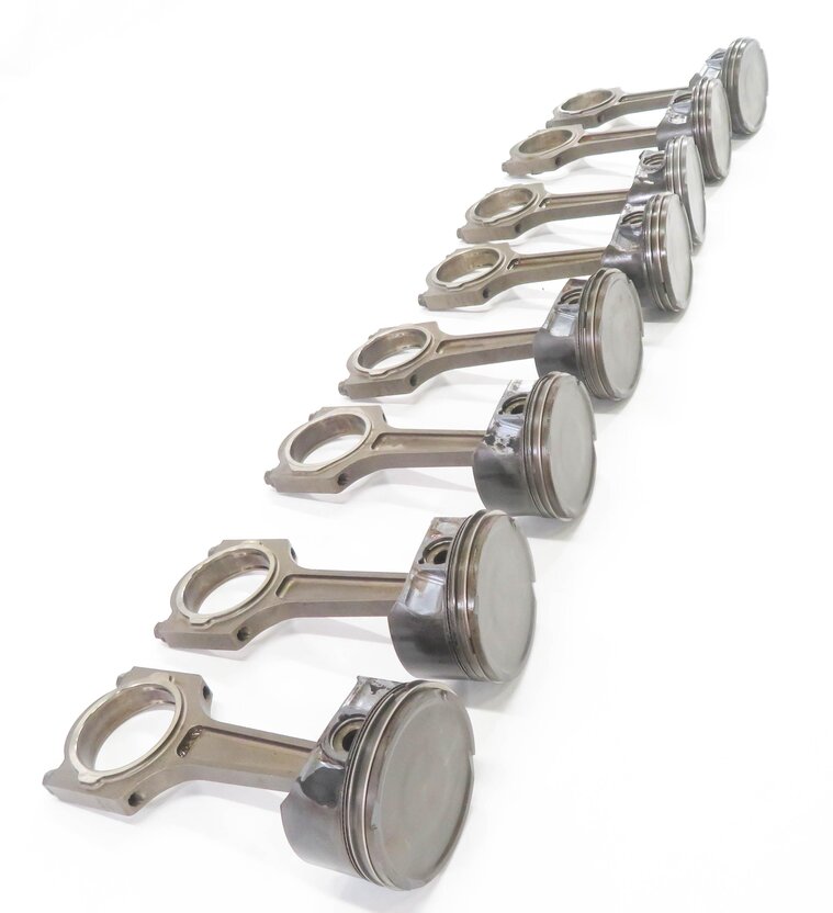 Thumbnail 5: 2005-2009 LR3 / RANGE ROVER SPORT (L322 L320) 4.4L V8 ENGINE PISTON w/ ROD SET-8