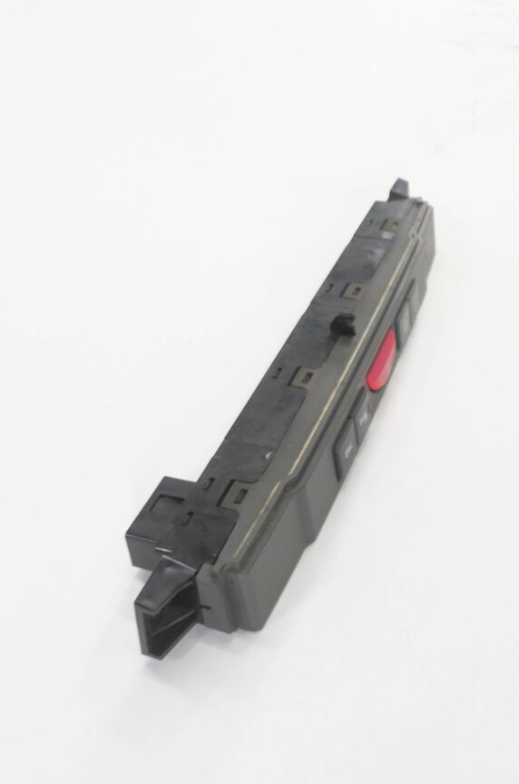 Thumbnail 4: 2006 RANGE ROVER SPORT (L320) HAZARD LIGHT PDC DSC CENTRAL LOCK SWITCH BUTTON