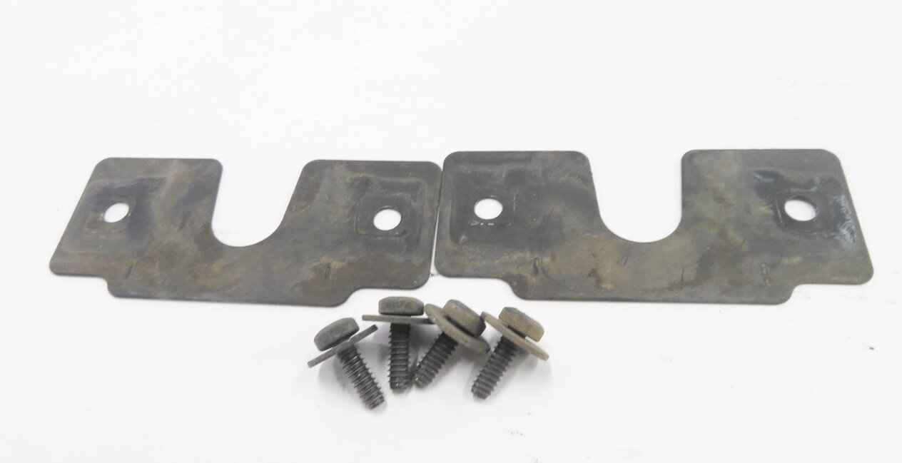 Thumbnail 8: 2006 RANGE ROVER SPORT (L320) FRONT LEFT & RIGHT LOWER HOOD LOCK LATCH SET-2