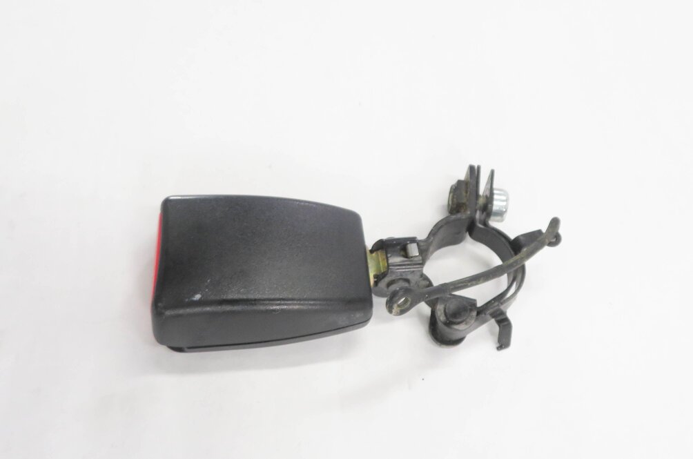 Thumbnail 3: 2006 RANGE ROVER SPORT (L320) REAR 2nd SECOND ROW SEAT - LEFT SEATBELT RECEIVER