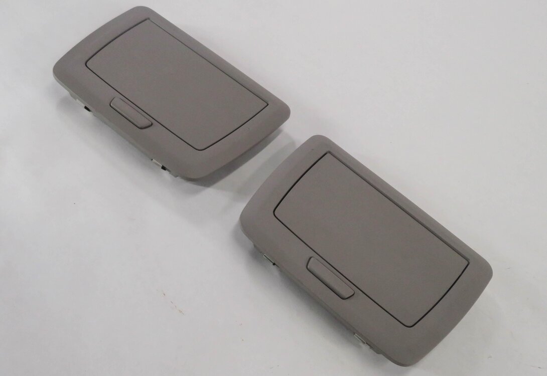 2011 BMW 750i (F01) REAR LEFT & RIGHT VANITY DOME LIGHT LAMP MIRROR SET-2 (GRAY)